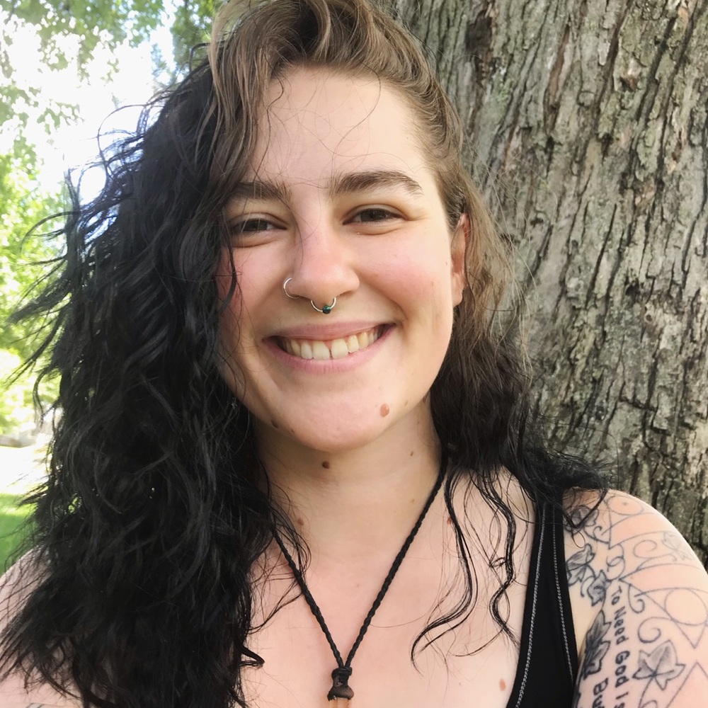 Meet your Posher, Ashlie